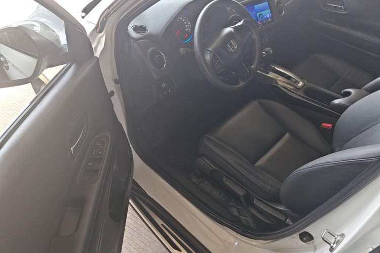 Used Honda XR-V 2017 1.5L LXi CVT Classic Edition Driver Seat