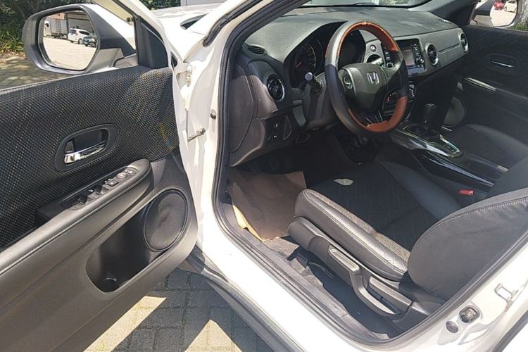 Used Honda XR-V 2017 1.8L EXi Manual Comfort Edition Driver Seat