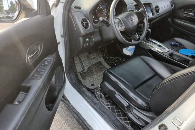 Used Honda XR-V 2017 1.5L LXi CVT Classic Edition Driver Seat