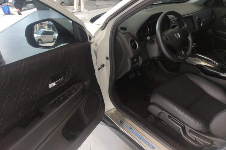 Used Honda XR-V 2017 1.8L EXi CVT Comfort Version Driver Seat