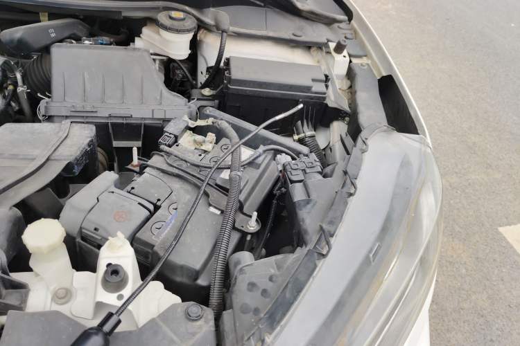 Used Honda XR-V 2017 1.8L EXi CVT Comfort Version Engine Bay Left