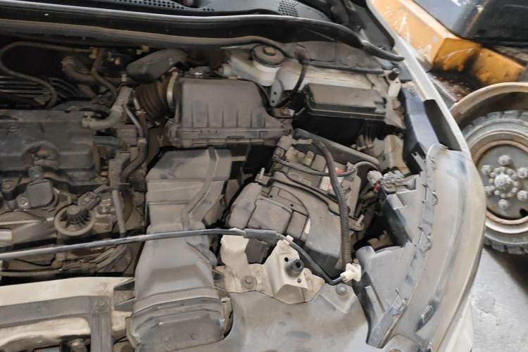 Used Honda XR-V 2017 1.8L EXi CVT Comfort Version Engine Bay Left
