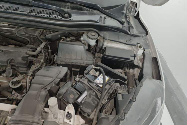 Used Honda XR-V 2017 1.8L EXi CVT Comfort Version Engine Bay Left