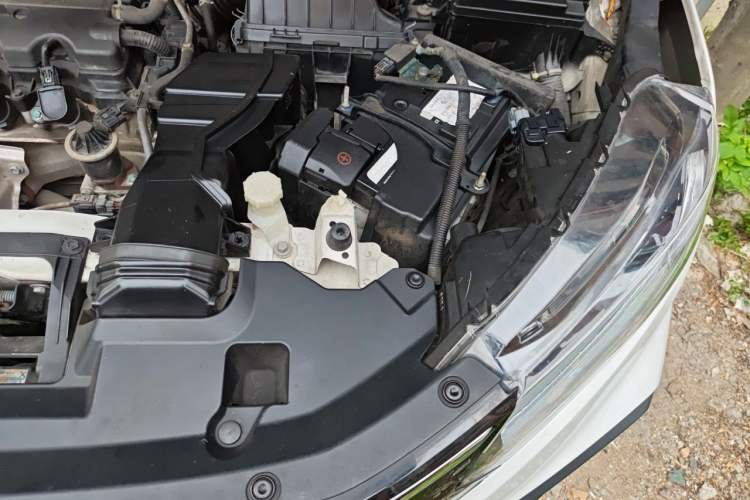 Used Honda XR-V 2017 1.8L EXi CVT Comfort Version Engine Bay Left
