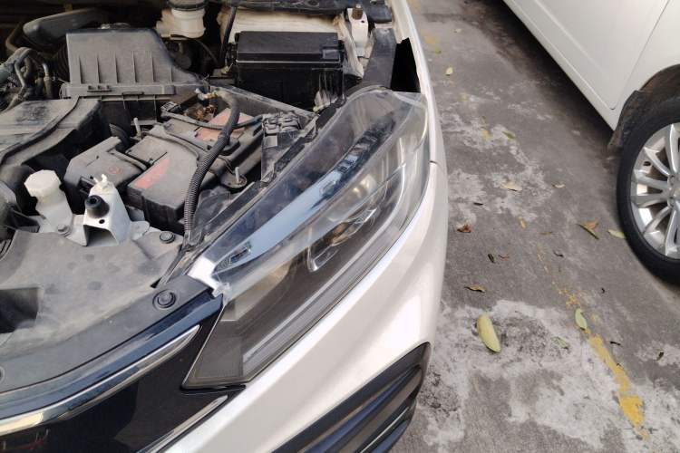 Used Honda XR-V 2017 1.8L EXi CVT Comfort Version Engine Bay Left