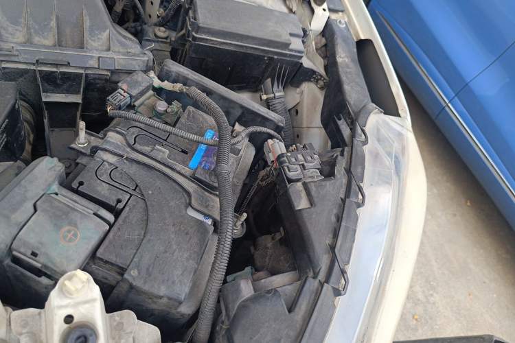 Used Honda XR-V 2017 1.8L EXi Manual Comfort Edition Engine Bay Left