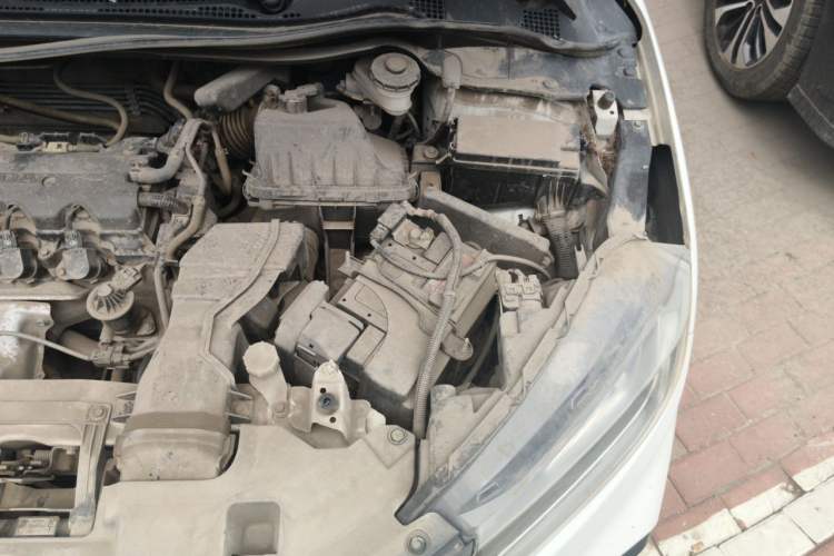 Used Honda XR-V 2017 1.8L EXi CVT Comfort Version Engine Bay Left
