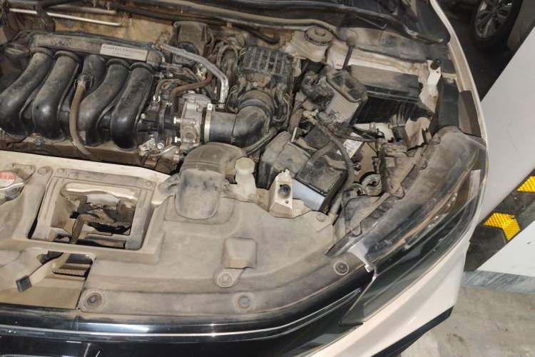 Used Honda XR-V 2017 1.5L LXi CVT Classic Edition Engine Bay Left