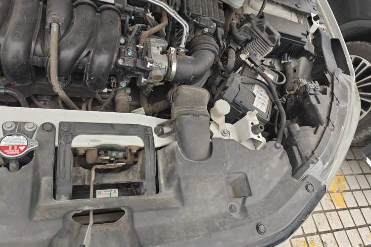 Used Honda XR-V 2017 1.5L LXi Manual Classic Edition Engine Bay Left