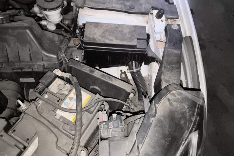 Used Honda XR-V 2017 1.8L EXi CVT Comfort Version Engine Bay Left