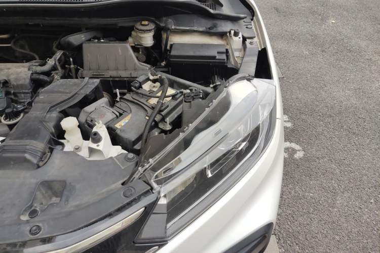 Used Honda XR-V 2017 1.8L EXi CVT Comfort Version Engine Bay Left
