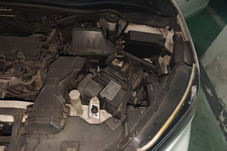 Used Honda XR-V 2017 1.8L EXi CVT Comfort Version Engine Bay Left