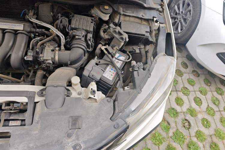Used Honda XR-V 2017 1.5L LXi CVT Classic Edition Engine Bay Left