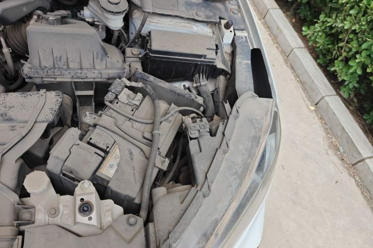 Used Honda XR-V 2017 1.8L EXi CVT Comfort Version Engine Bay Left