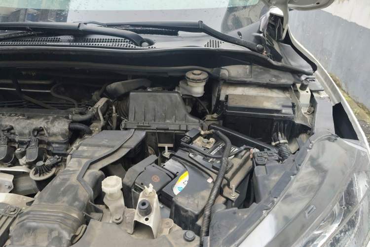 Used Honda XR-V 2017 1.8L EXi CVT Comfort Version Engine Bay Left