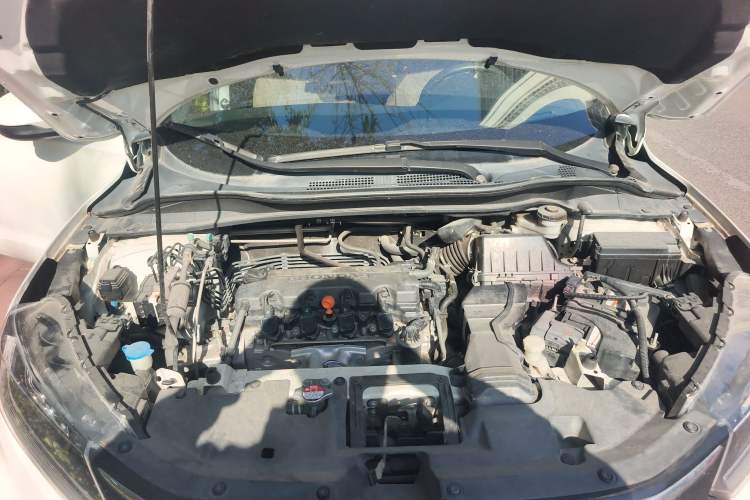 Used Honda XR-V 2017 1.8L EXi CVT Comfort Version Engine Bay