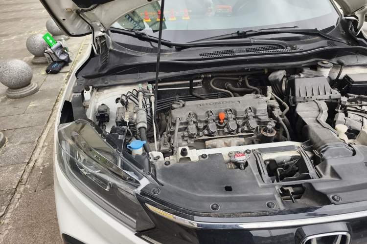 Used Honda XR-V 2017 1.8L EXi CVT Comfort Version Engine Bay Right