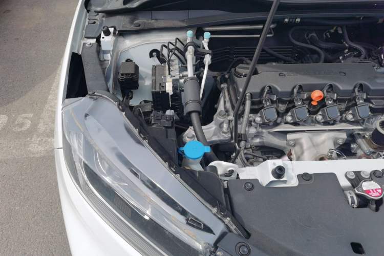 Used Honda XR-V 2017 1.8L EXi CVT Comfort Version Engine Bay Right