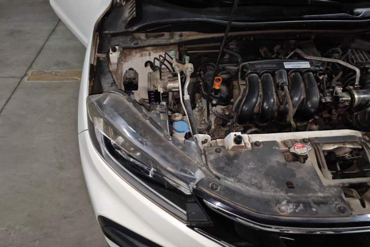 Used Honda XR-V 2017 1.5L LXi Manual Classic Edition Engine Bay Right