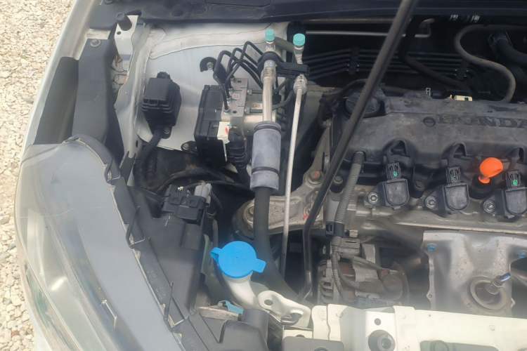 Used Honda XR-V 2017 1.8L EXi CVT Comfort Version Engine Bay Right