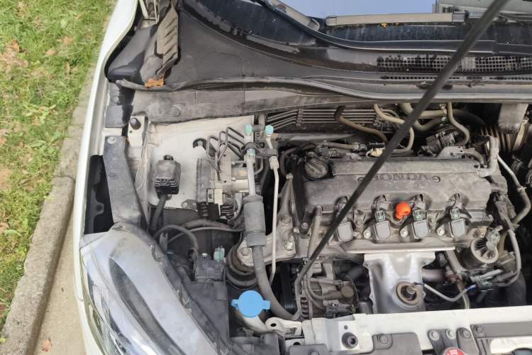 Used Honda XR-V 2017 1.8L EXi CVT Comfort Version Engine Bay Right