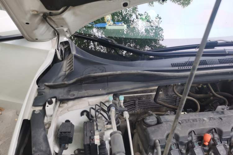 Used Honda XR-V 2017 1.8L EXi CVT Comfort Version Engine Bay Right
