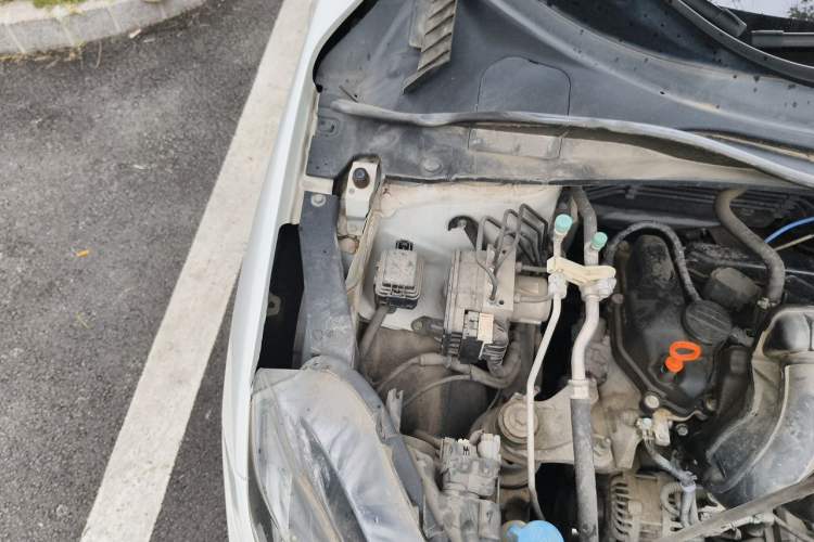 Used Honda XR-V 2017 1.5L LXi CVT Classic Edition Engine Bay Right