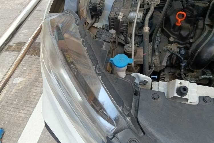 Used Honda XR-V 2017 1.5L LXi CVT Classic Edition Engine Bay Right