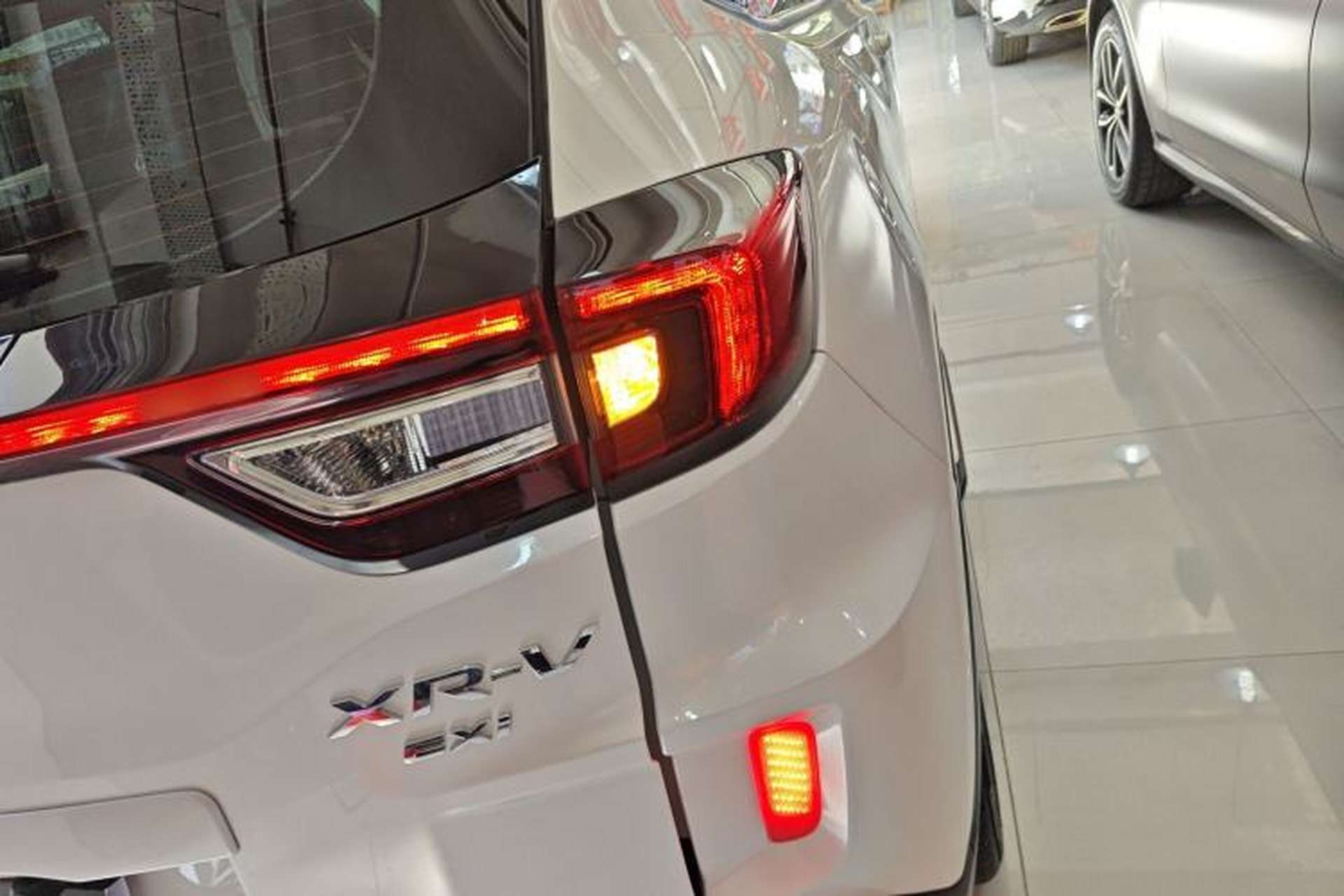 Used Honda XR-V 2017 1.8L EXi CVT Comfort Version Exterior 3