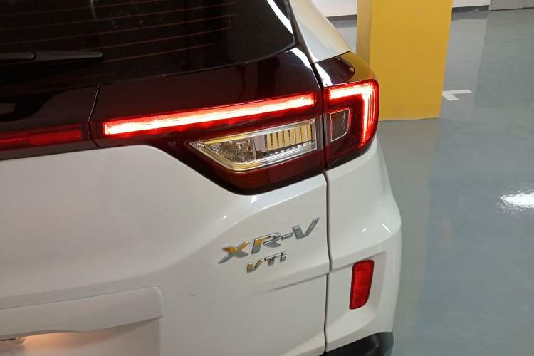 Used Honda XR-V 2017 1.8L VTi CVT Luxury Edition Exterior 3
