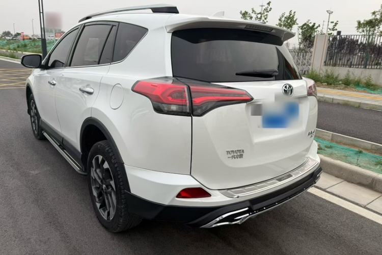 Used Honda XR-V 2017 1.8L VTi CVT Luxury Edition Exterior 3
