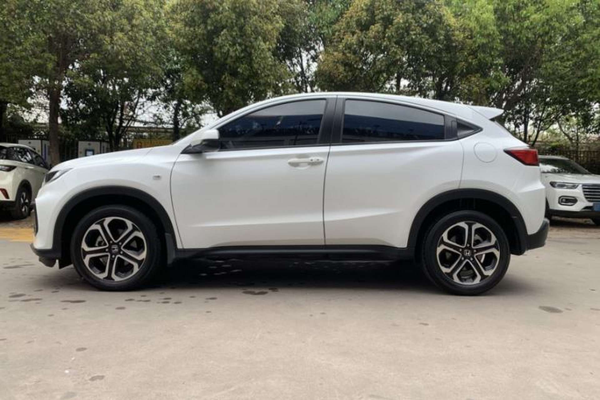 Used Honda XR-V 2017 1.8L EXi CVT Comfort Version Exterior 4