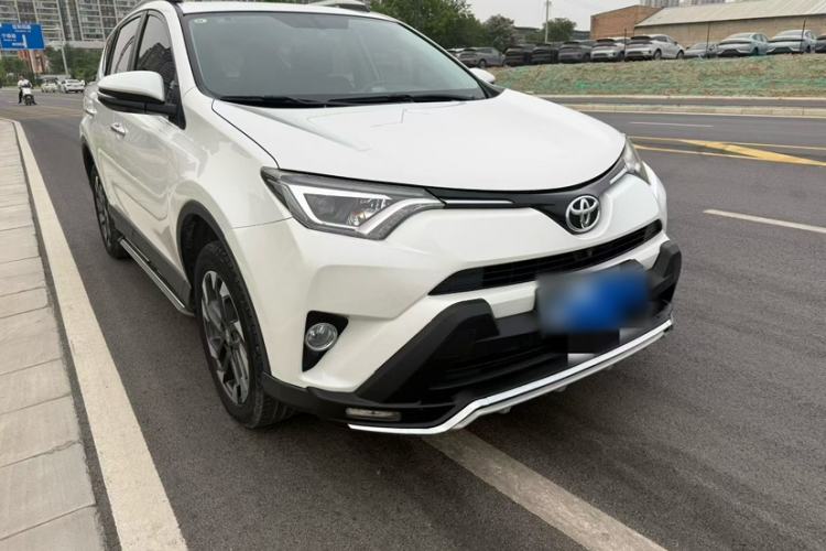 Used Honda XR-V 2017 1.8L VTi CVT Luxury Edition Exterior 4