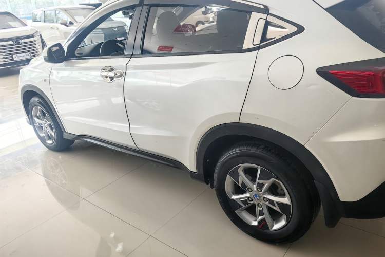 Used Honda XR-V 2017 1.5L LXi CVT Classic Edition Exterior 5