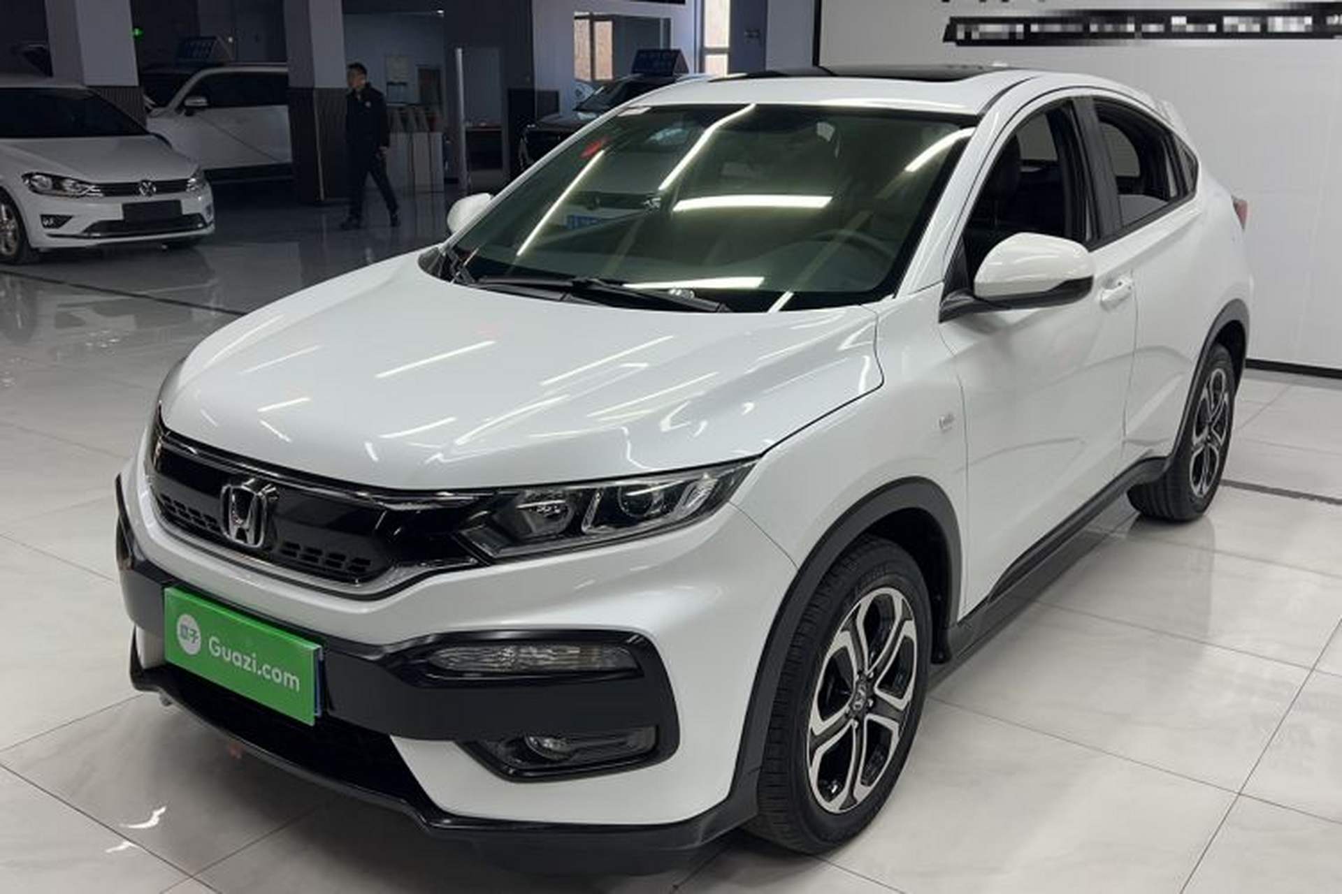 Used Honda XR-V 2017 1.8L EXi CVT Comfort Version Front Left 45 Deg