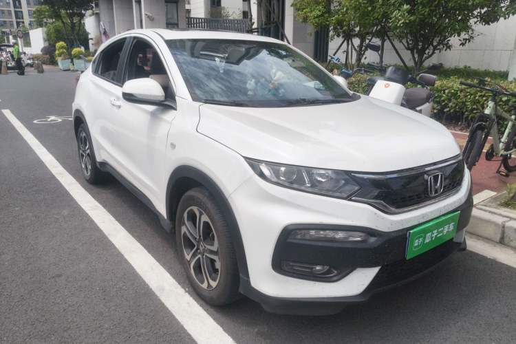 Used Honda XR-V 2017 1.8L EXi CVT Comfort Version Front Right 45 Deg