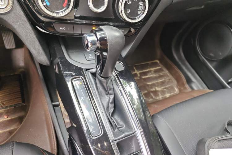 Used Honda XR-V 2017 1.8L EXi CVT Comfort Version Gear Lever