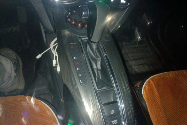 Used Honda XR-V 2017 1.8L VTi CVT Luxury Edition Gear Lever