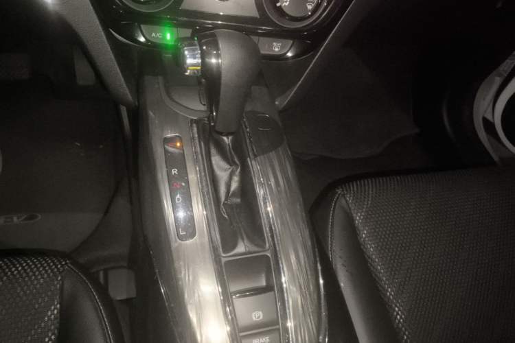 Used Honda XR-V 2017 1.8L EXi CVT Comfort Version Gear Lever