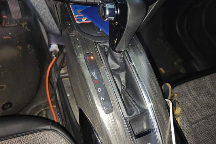 Used Honda XR-V 2017 1.8L EXi CVT Comfort Version Gear Lever
