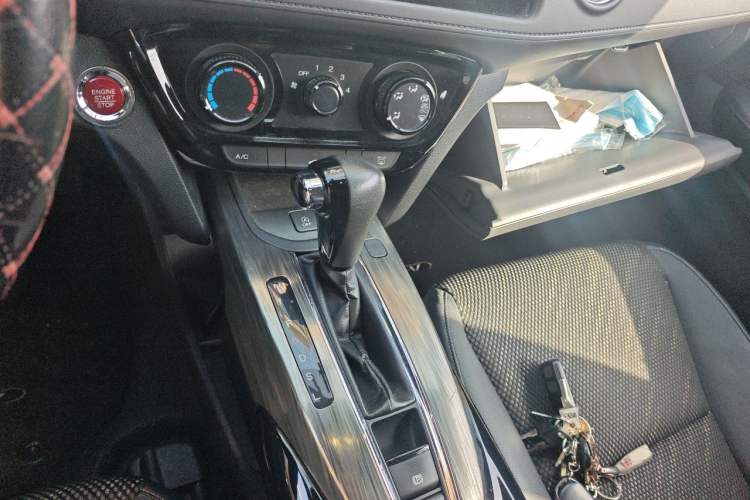Used Honda XR-V 2017 1.8L EXi CVT Comfort Version Gear Lever