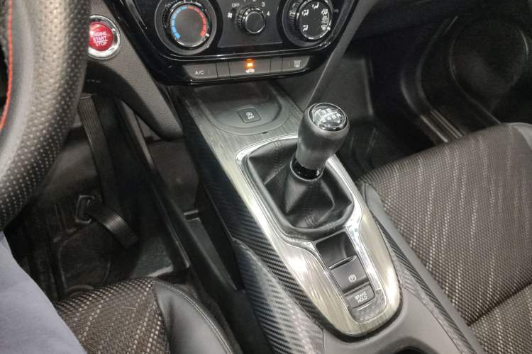 Used Honda XR-V 2017 1.8L EXi Manual Comfort Edition Gear Lever