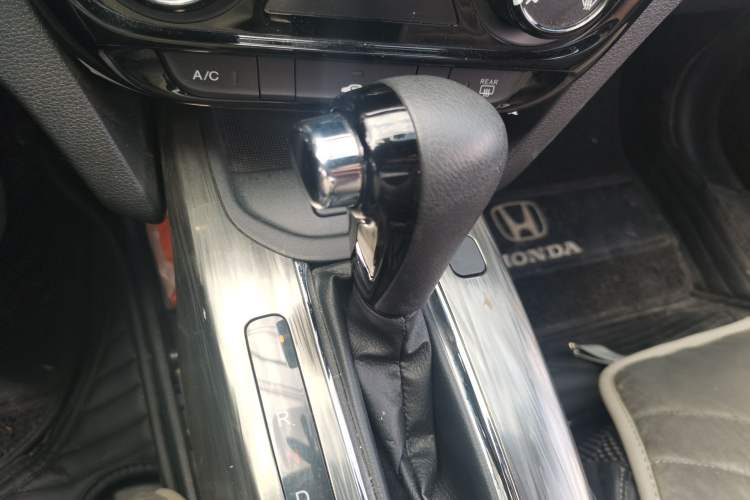 Used Honda XR-V 2017 1.8L EXi CVT Comfort Version Gear Lever