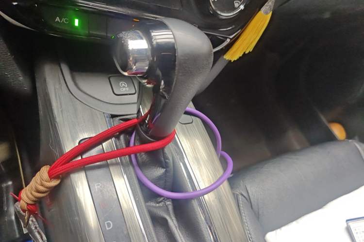 Used Honda XR-V 2017 1.8L EXi CVT Comfort Version Gear Lever