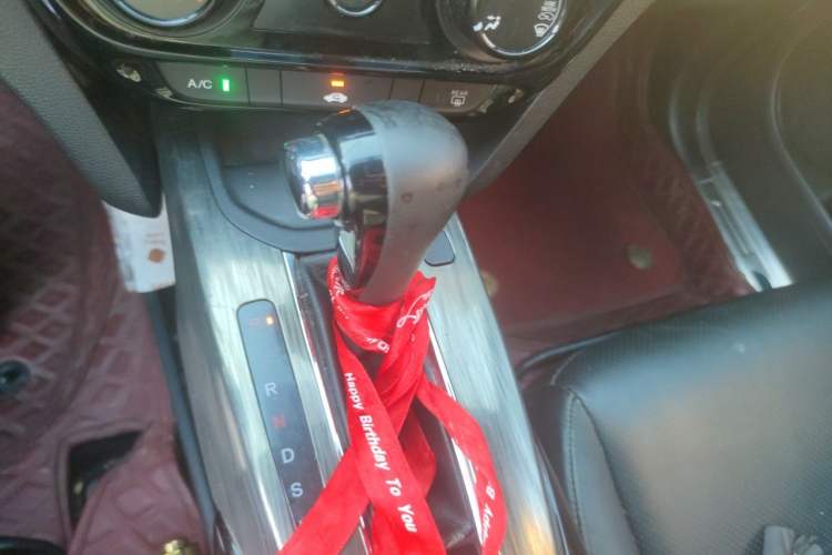 Used Honda XR-V 2017 1.8L EXi CVT Comfort Version Gear Lever