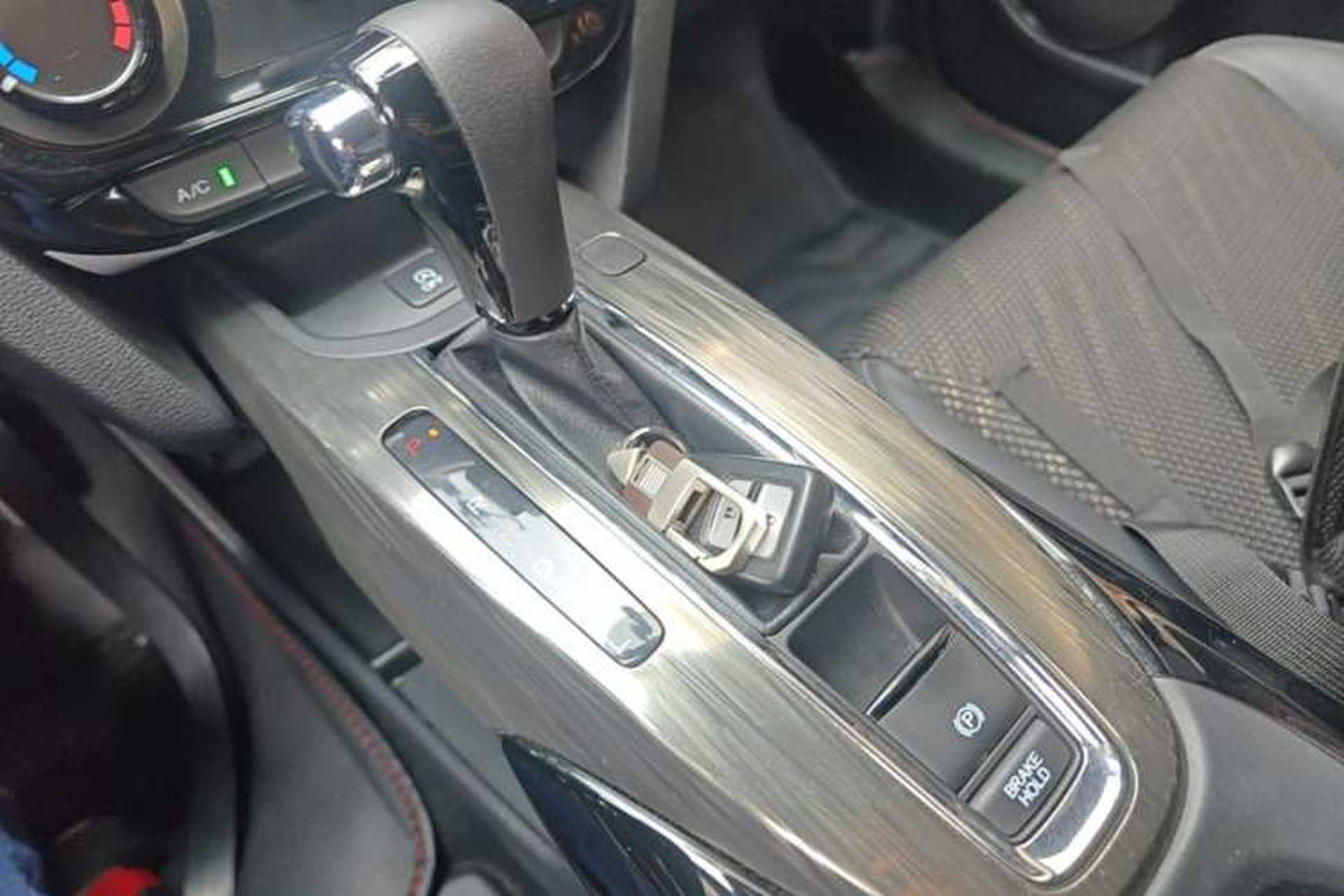 Used Honda XR-V 2017 1.8L EXi CVT Comfort Version Gear Lever