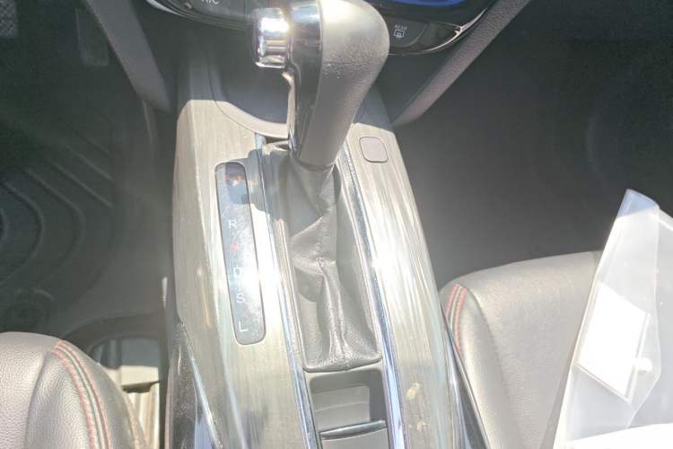 Used Honda XR-V 2017 1.5L LXi CVT Classic Edition Gear Lever