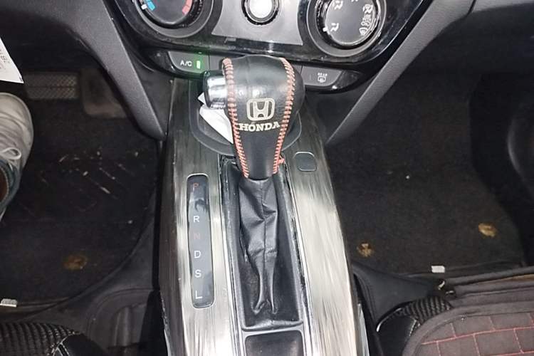 Used Honda XR-V 2017 1.5L LXi CVT Classic Edition Gear Lever