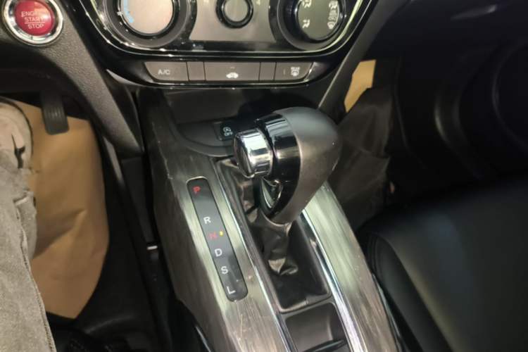 Used Honda XR-V 2017 1.8L EXi CVT Comfort Version Gear Lever
