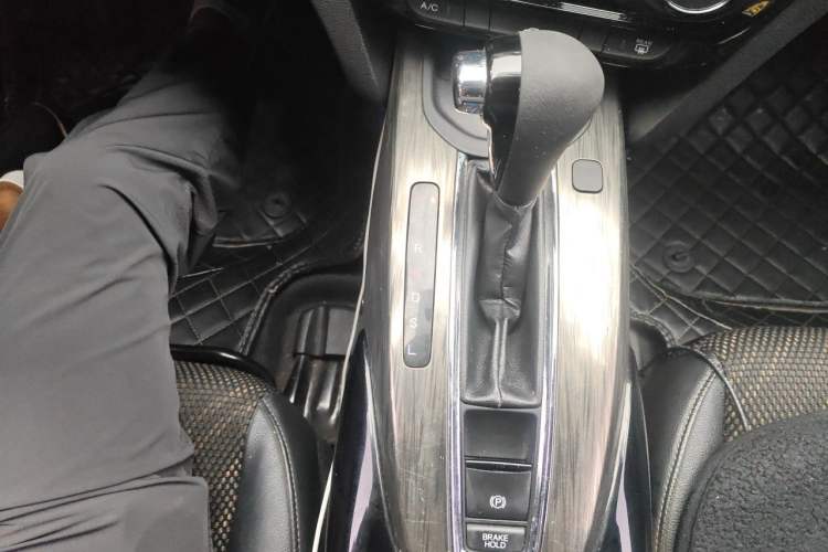 Used Honda XR-V 2017 1.8L EXi CVT Comfort Version Gear Lever